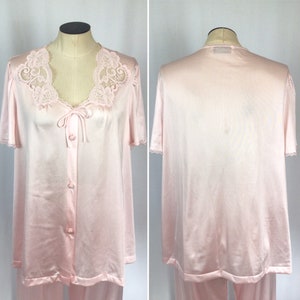 Vintage 60s Negligee set Vintage soft pink three piece pajama set 1960s Collections JC Penneys pjs and robe image 5
