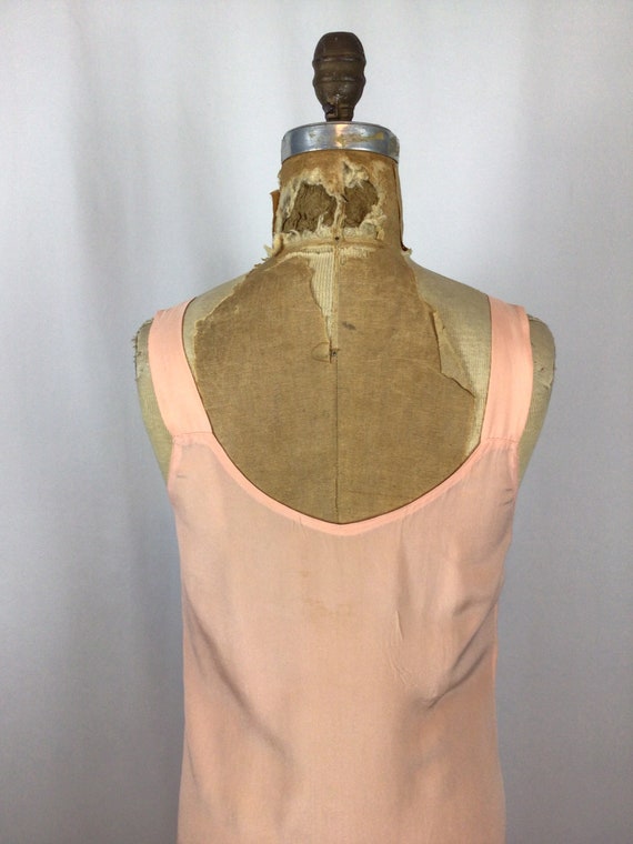 Vintage 30s nightgown | Vintage peachy pink silk … - image 7