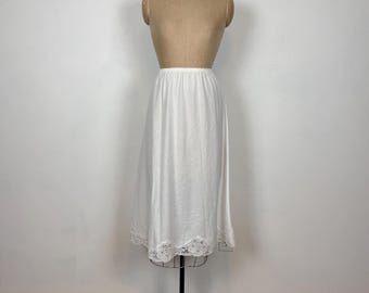 Vintage 70s Skirt Half Slip | 1970s White Cotton Lace Skirt