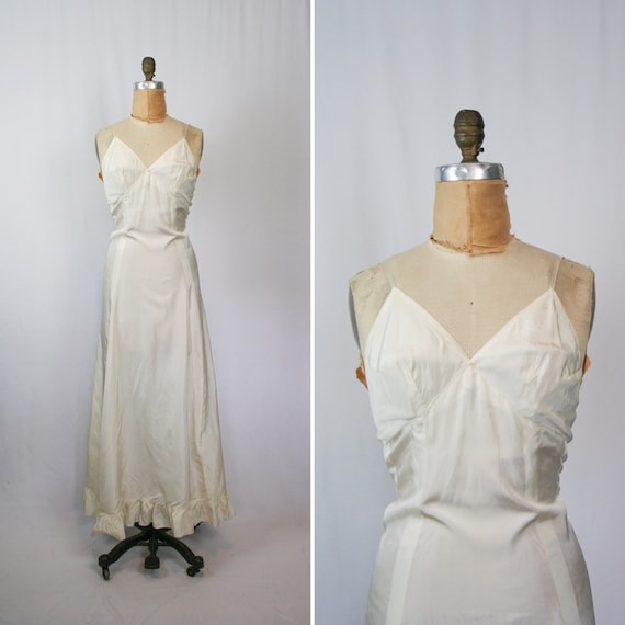 Vintage 40s nightgown | Vintage ivory rayon taffet