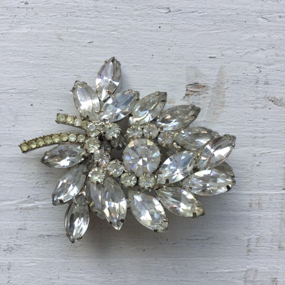 Laurel brooch | Vintage crystal rhinestone brooch… - image 2