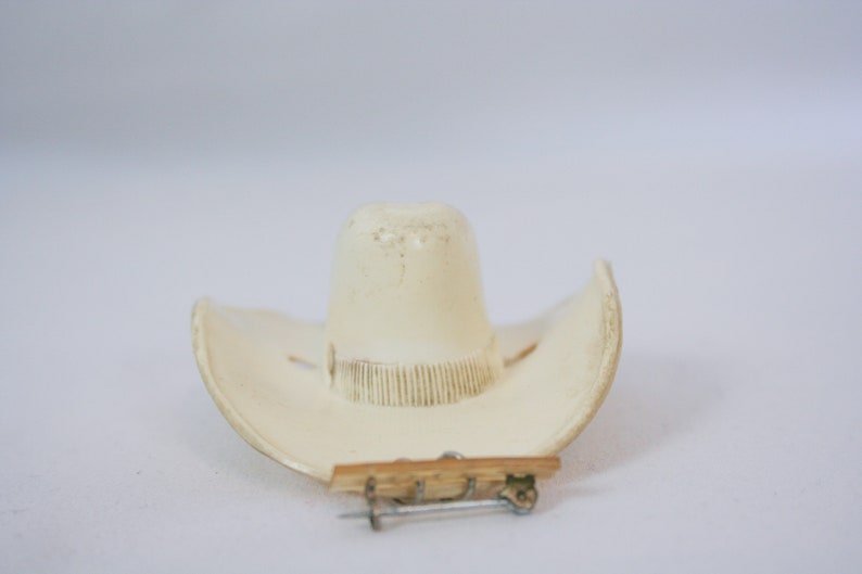 Vintage 30s Brooch Vintage celluloid western theme brooch 1930s novelty accessory Pendleton cowboy hat pin image 8