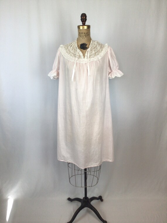 Vintage 50s Night dress | Vintage pale pink cotto… - image 4