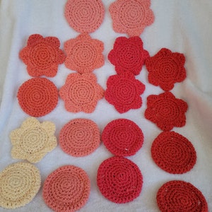 Solid Peachy Colors Crochet Flowers and Round Shaped Scrubbies