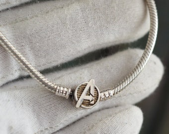 Pandora Moments Marvel The Avengers Logo Clasp Snake Link Bracelet 925 Sterling Silver Fully Hallmarked 21 cm