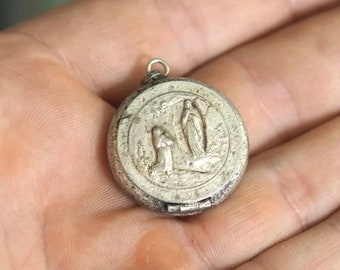 Holy Mother silver box pendant , vintage silver pendant