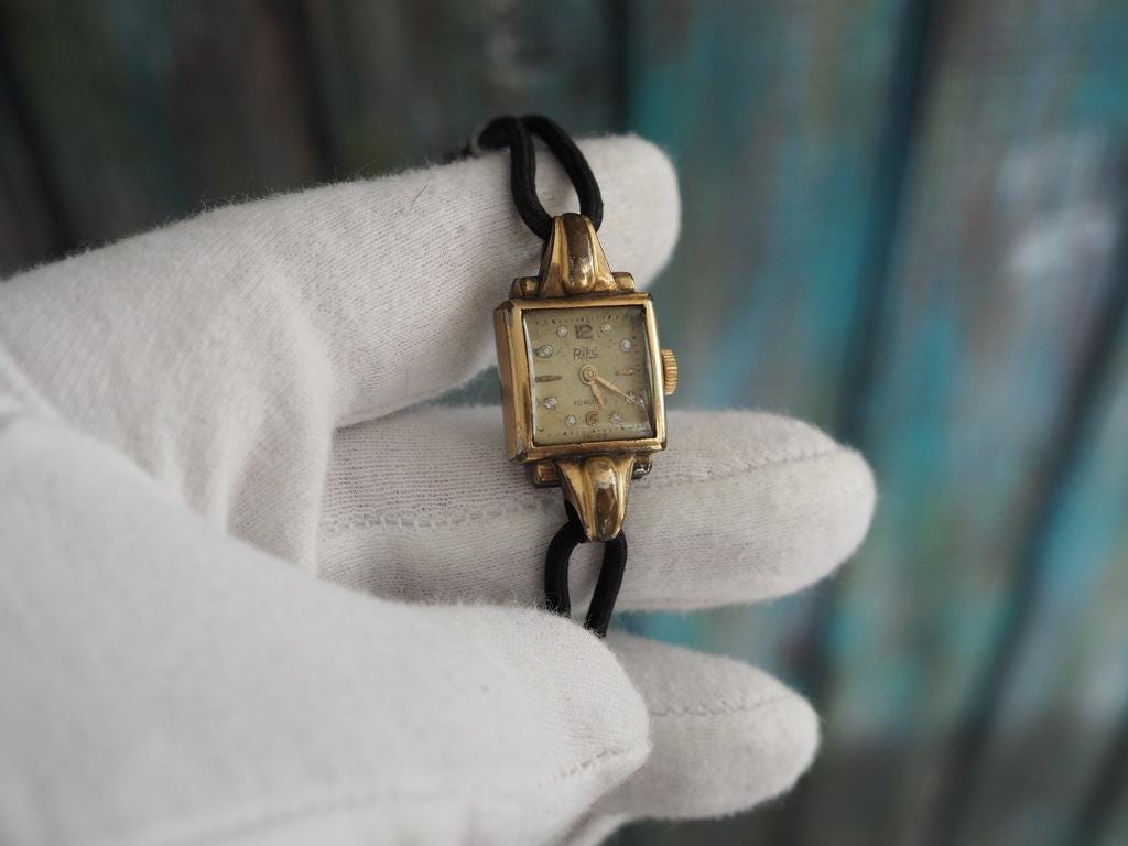 Bracelet Femme Vintage Roger Williams – Métal Doré – Modèle Extensible