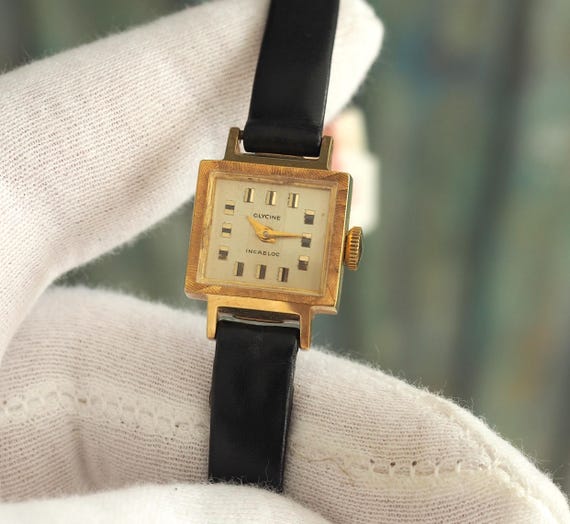 Montre vintage femme à restaurer - Non testée - Pièce de