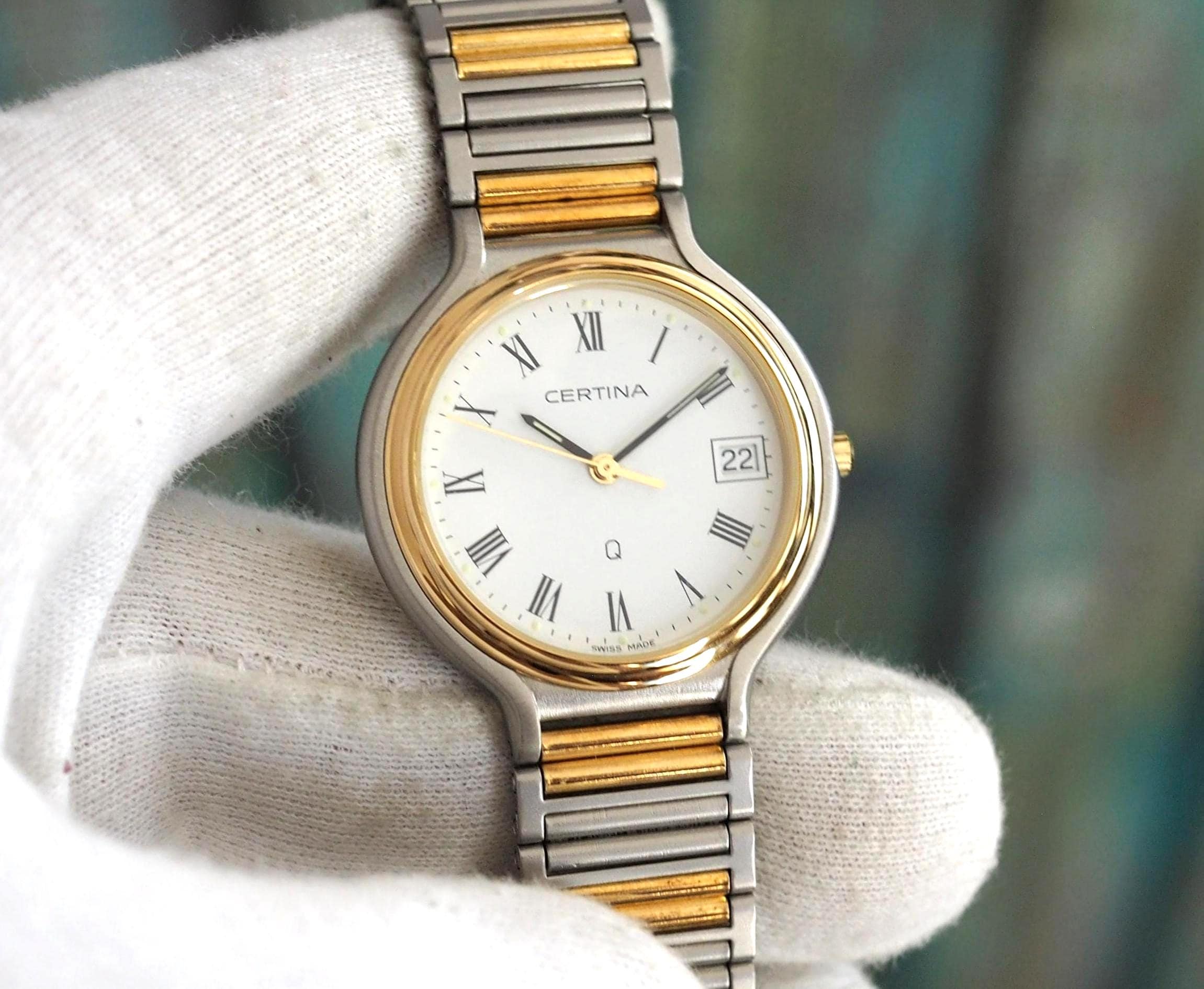 Vintage Alpina Quartz Watch 34 Mm Swiss Made Date Window Stainless