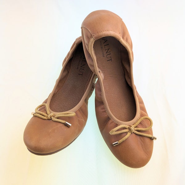 Genuine Leather Ballet flats, Walnut brand