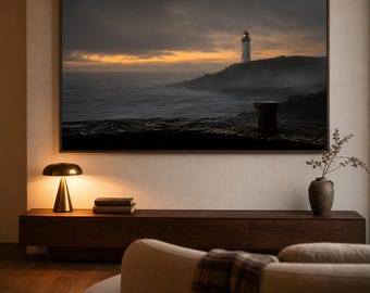 Sztuka na telewizorze Vintage Frame — Latarnia morska o zmierzchu — Obraz olejny z ponurego portu przybrzeżnego — Telewizor Samsung Frame — 4K + 8K