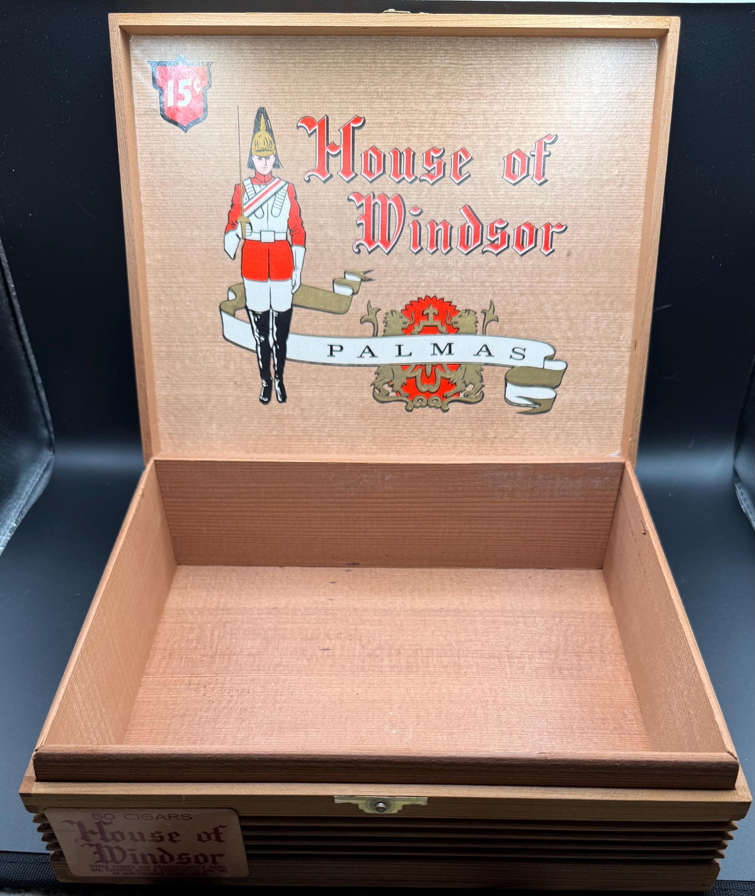 house of windsor tobacco VINTAGE PALMAS ADVERTISING WOODEN CIGAR BOX EAGLE PICTURED TOP Windsor Cigars - Etsy Norway