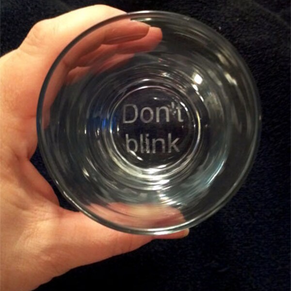 Don't Blink - Dr. Who/Weeping Angels glass