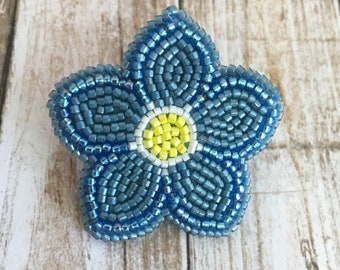 Forget Me Not Brooch, Delicate Blue Beaded Flower Pin, Lapel Pin for Friendship, Sympathy, Remembrance, September Birthday, Made to Order