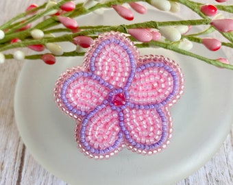 Pink Beaded Flower Pin Brooch, Spring Flowers, Lapel Pin for Jacket, Scarf, Made to Order