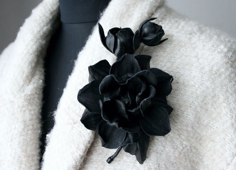 Black Leather Rose Flower Brooch, Leather Rose Pin/Hairclip, Black Flower, Leather Flower, Floral Brunch image 1