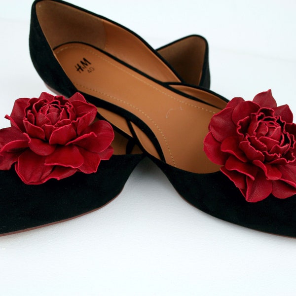 Rotes Leder Rose Blume Schuh Clips (Set), echtes Leder Schuh Zubehör, Fantasy Floral Clips