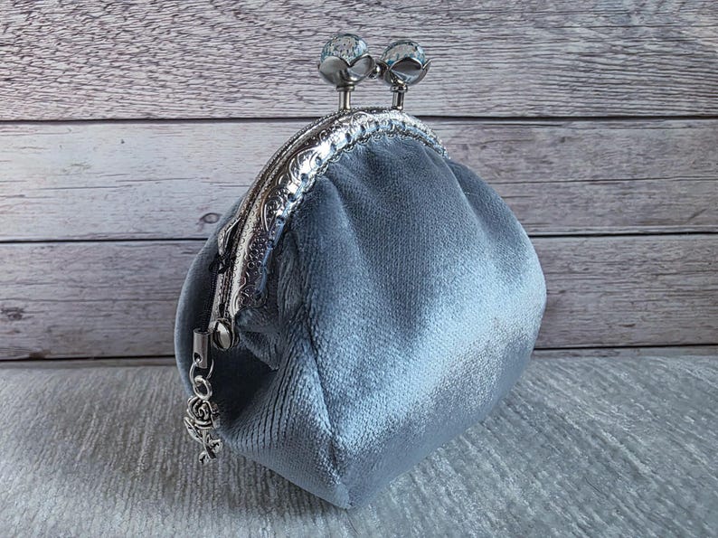 Coin purse, kiss lock coin purse, kiss clasp wallet, Handmade coin pouch, unique gift for her, retro style coin purse, vintage style wallet image 4