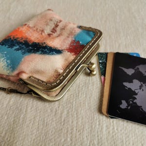Coin Purse, vintage style Coin Purse, kiss lock purse, credit cards wallet, Kiss clasp wallet, fabric Coin Pouch, unique gift for her