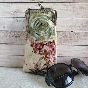 Estuche para gafas con flores, estuche de tela con cierre de beso para gafas de sol, estuche para gafas con cierre de beso, billetera para gafas, estuche para gafas de sol estilo vintage para bodas.