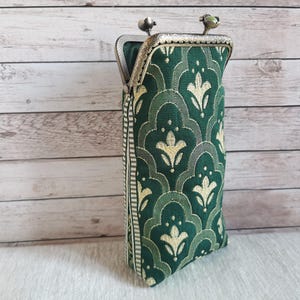 Eyeglass case, green yellow glasses case, retro style sunglass protector, kiss clasp eyeglasses case, Victorian style kiss lock glasses case