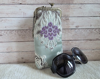 Eyeglass case, kiss clasp sunglass case, soft glasses case, kiss lock eyeglasses case, vintage style sunglasses case, unique gift for her
