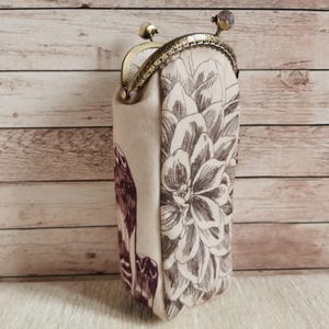 Eyeglass case, fabric sunglass pouch, handmade glasses wallet, eyeglass clutch, vintage style glasses case, woman kiss clasp eyeglasses case