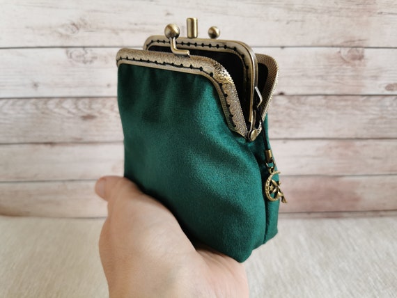 Double Kiss Lock Coin Purse, Vintage Style Wallet, Double Pockets Coin Purse, Retro Style Kiss Clasp Coin Pouch, Handmade Gift for Her