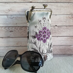 Flowers Eyeglass case, fabric kiss clasp sunglass case, kiss lock eyeglasses case, glasses wallet, vintage style wedding sunglasses pouch