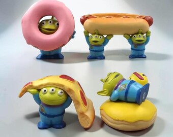Toy Story Alien Mini Figures 4pc Set – Disney Pizza Planet Aliens PVC Action Figures, Kawaii Toy Collection, Cake Topper, Kids Birthday Gift