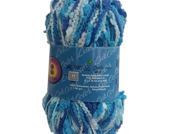 Lot of 20 balls of polyamide yarn for knitting, soft skein pack of blue and white yarn for crochet and knitting. Needles size 6-7, weight 50 grams