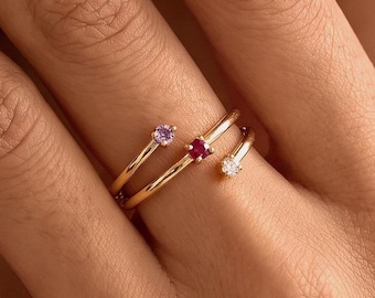 Anillo con 3 piedras de nacimiento, anillo familiar personalizado, delicado anillo con múltiples piedras, anillo personalizado para madres, regalo para abuela, anillo para propuesta de dama de honor