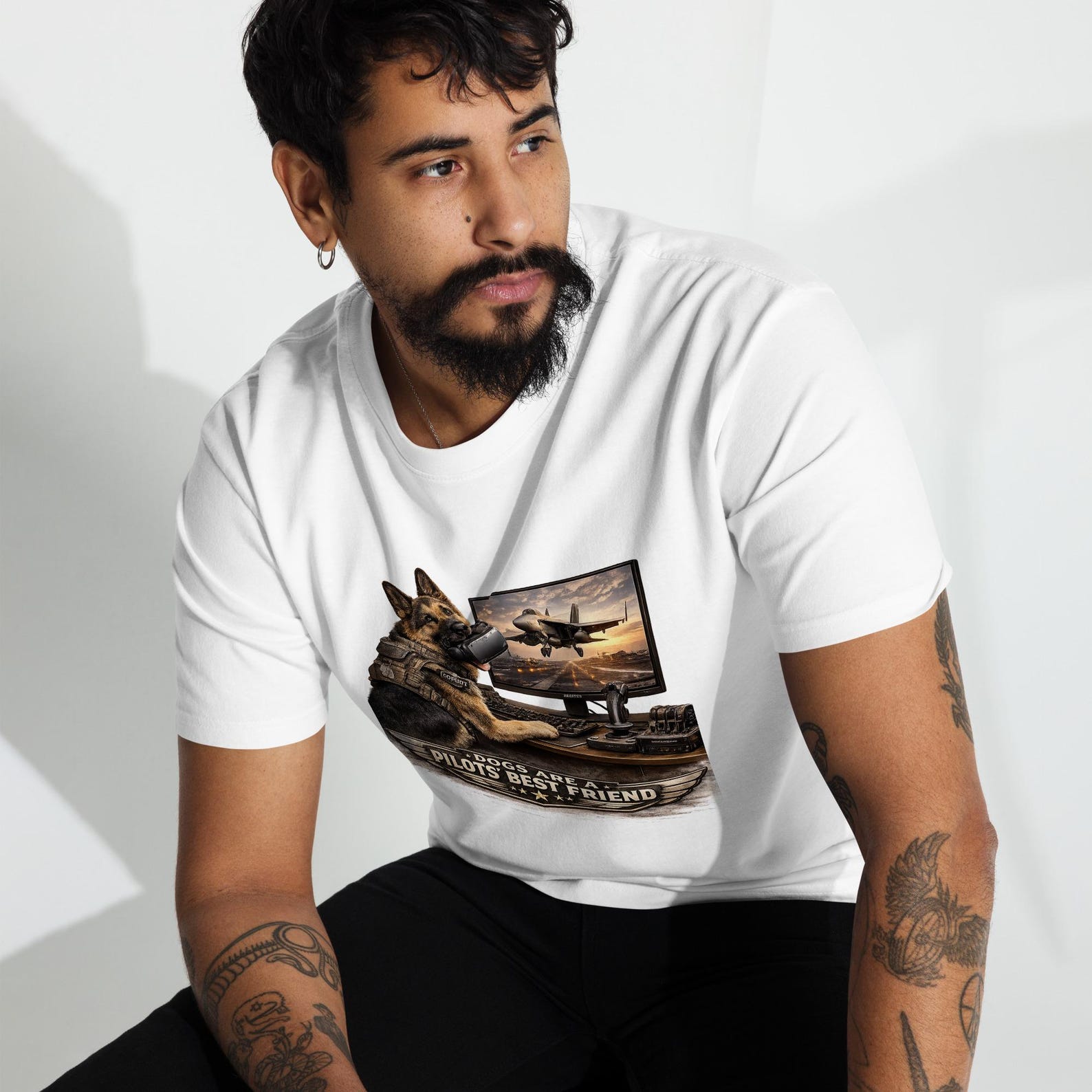 Dogs Are a Pilot’s Best Friend Men’s Humour Aviation Unisex T-Shirt