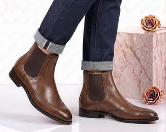 Handgefertigte Leder Wingt Tipp Cloche Boots Herren Brogue polierte Ankle Boots Bootera