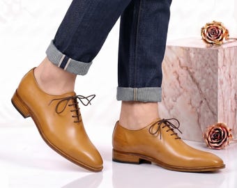 Handgefertigte Vollschnitt Leder Oxford Schuhe für Herren Elegante Hellbraune Anzugschuhe Minimalistische Formelle Schuhe
