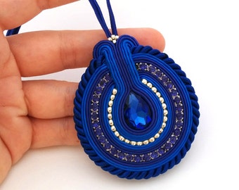 Soutache necklace - soutache pendant - Christmas gift for wife - Gift for girlfriend - Gift for mom - Best friend gift - Statement necklace