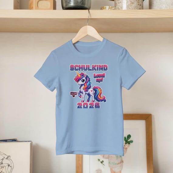 Weiteres Produktbild: Regenbogen-Einhorn-Shirt zur Einschulung
