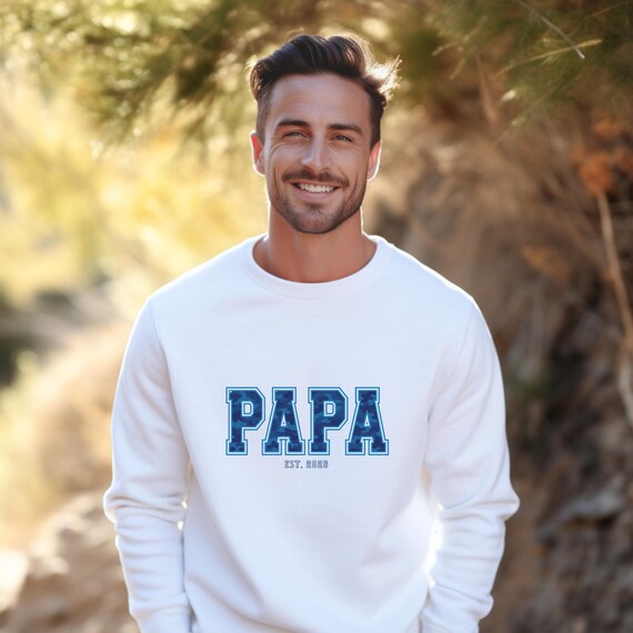 Weiteres Produktbild: Papa-Pullover mit Wunschjahr (personalisierbar)