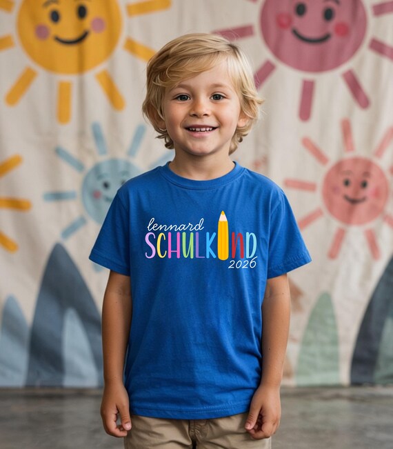 Weiteres Produktbild: Einschulungs-Shirt mit Name & Jahreszahl (personalisierbar)