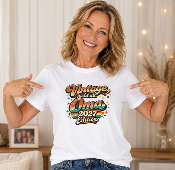 Weiteres Produktbild: Oma T-Shirt 2027 – Retro Unisex-Shirt „Vintage, nicht alt.“