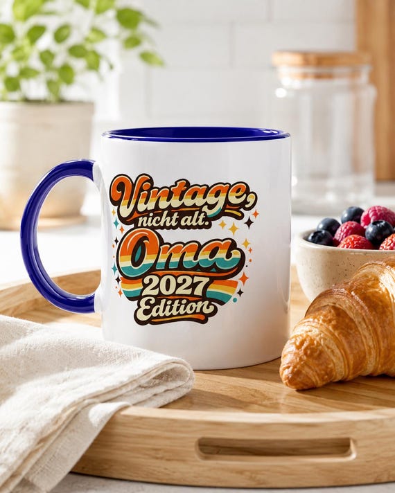 Weiteres Produktbild: Oma Tasse 2027 – Retro-Spruch „Vintage, nicht alt.“