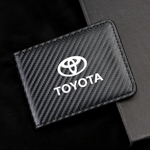 Porte-carte grise et permis de conduire en fibre de carbone Toyota
