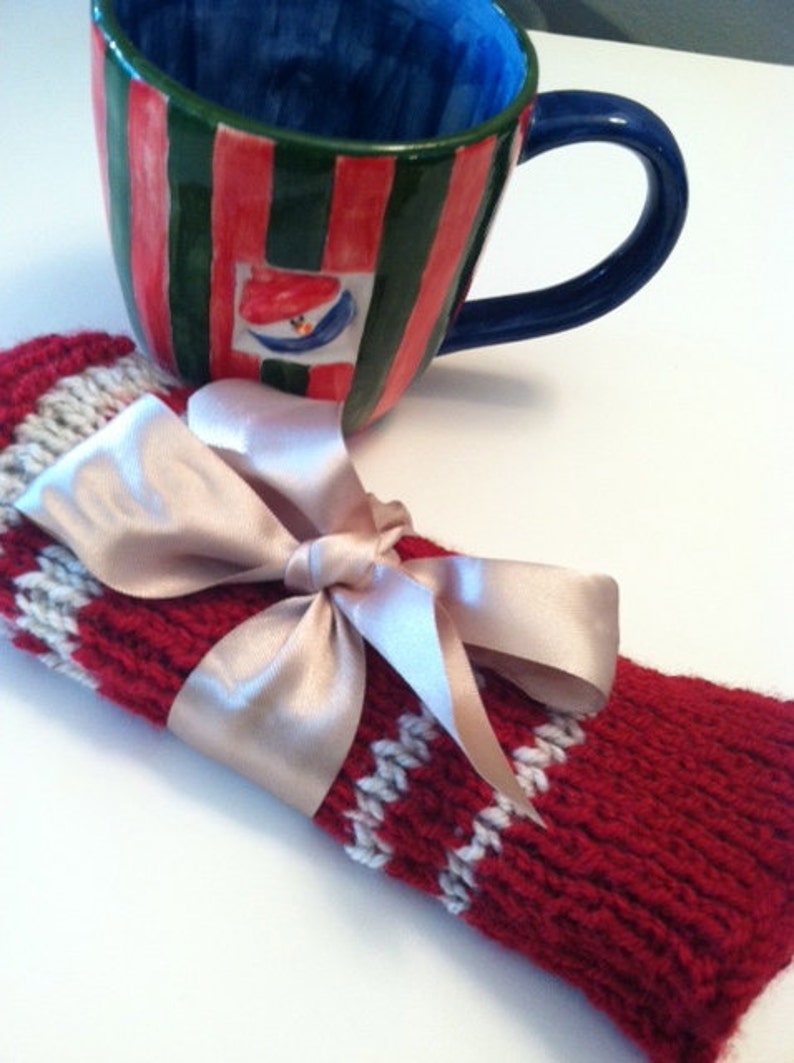 One Size Fits All Beanie Stocking stuffer knitting downloadable pattern