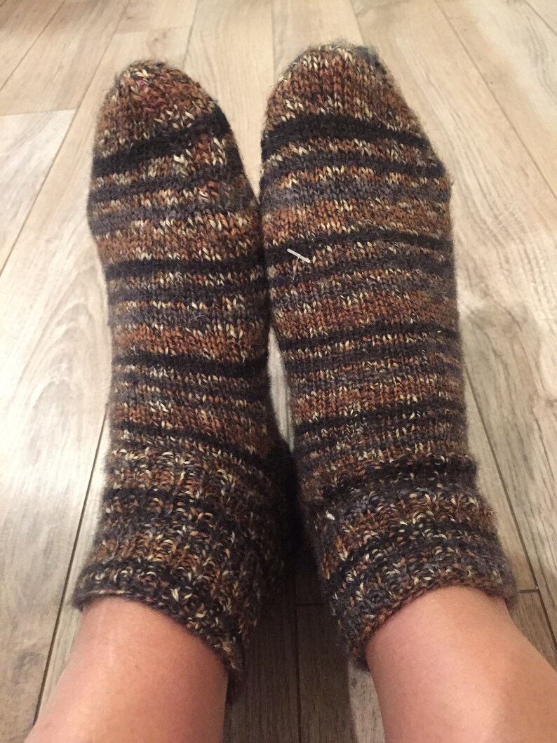 hand knitted heirloom warm cozy special gift designer socks immagine 6