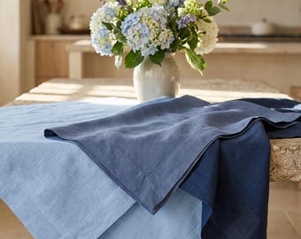 Tovaglia in lino francese della collezione blu, azzurro cielo, blu polvere, blu oceano intenso, decorazione rustica per tavolo da pranzo in stile fattoria.
