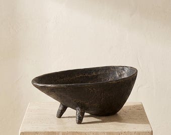Sculptural Resin Fruit Bowl, Decorative Footed Bowl, Wabi Sabi Centerpiece, Coffee Table Decor, Catchall Bowl