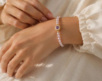 Bracelet de perles avec breloque fleur violette, carte cadeau pour elle, bijoux inspirants, cadeau d'anniversaire pour femme