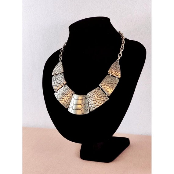 Premier Designs Silver Coker Necklace Exotic Rept… - image 2