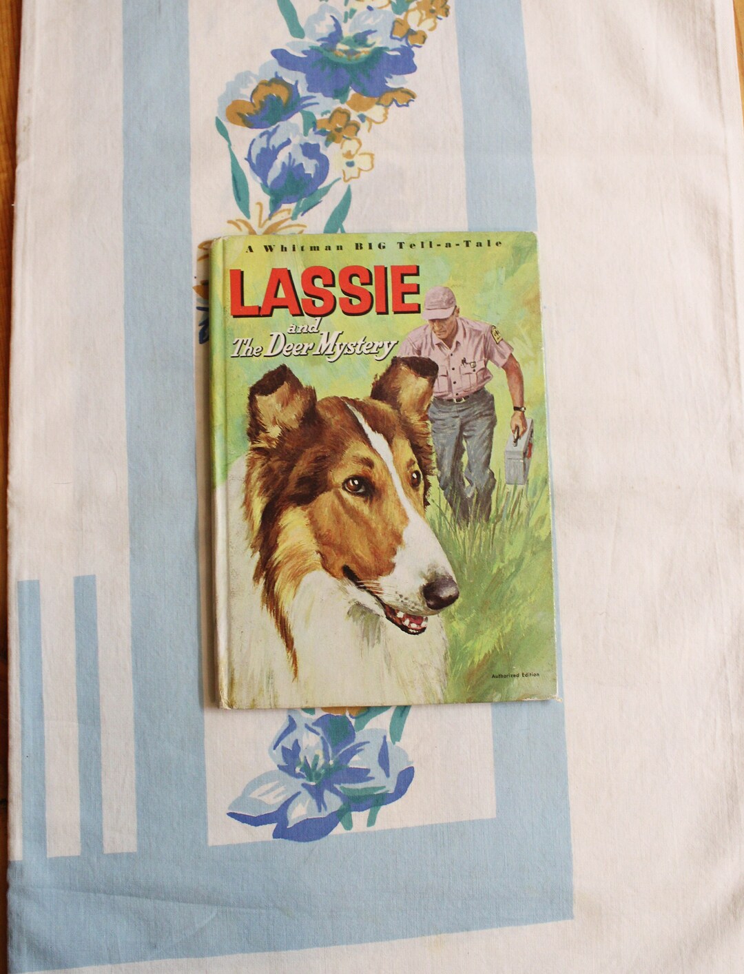 Lassie and the Deer Mystery 1966 Whitman BIG Tellatale Book