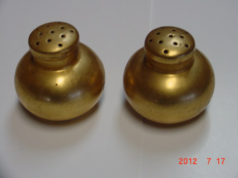 Vintage Gold Salt and Pepper Shakers Etsy